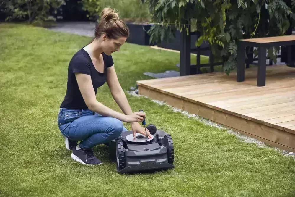 Robotická kosačka Husqvarna Automower 305