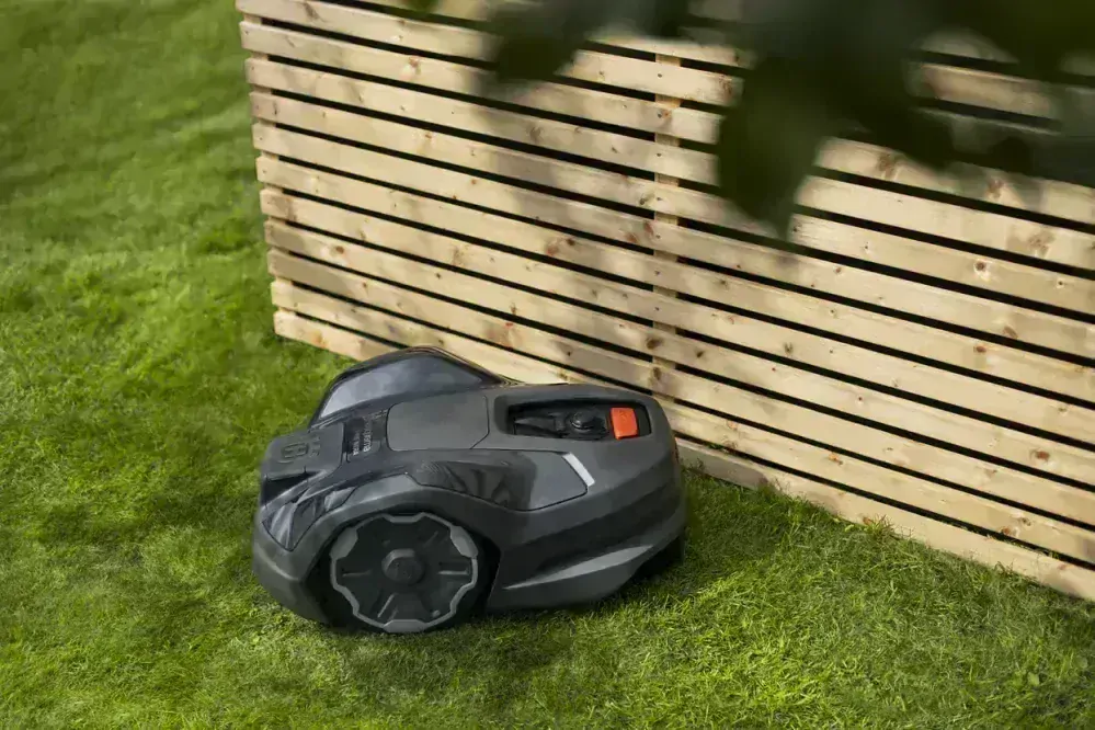 Robotická kosačka Husqvarna Automower 310E NERA