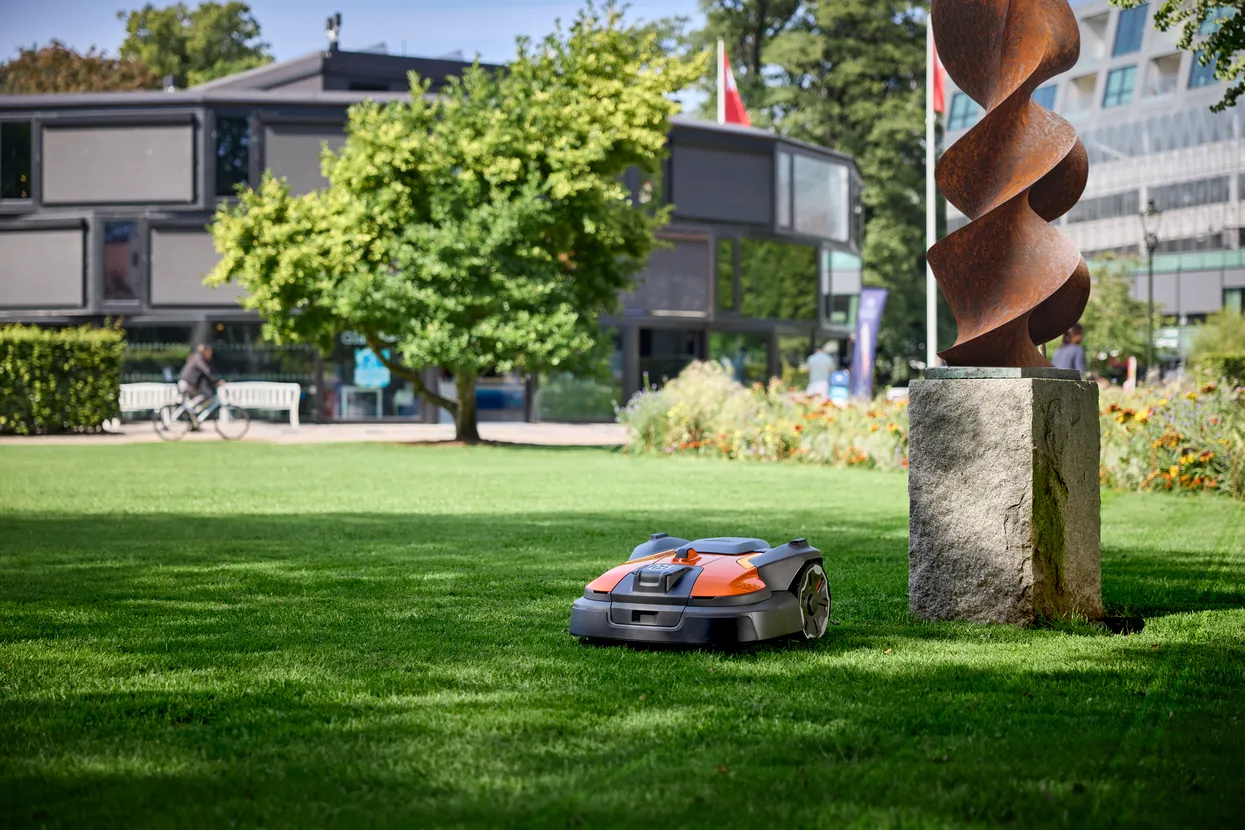 Robotická kosačka Husqvarna Automower 560 EPOS